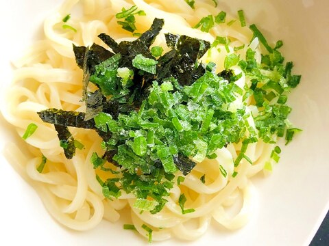 電子レンジで！冷凍細うどんの青じそ風味